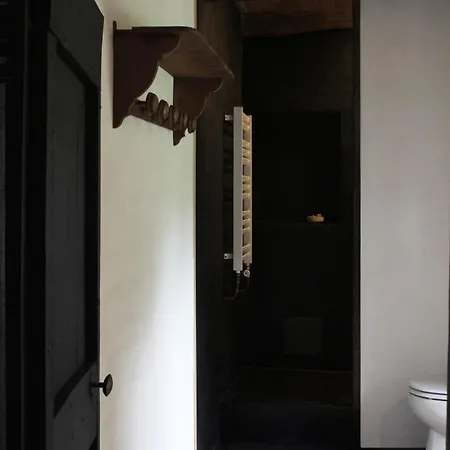 Vakantiehuis Vestiges, Ancien Corps De Ferme Renove Selon L'esprit Wabi-sabi