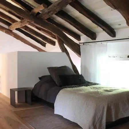 بيت للعطل Vestiges, Ancien Corps De Ferme Renove Selon L'esprit Wabi-sabi