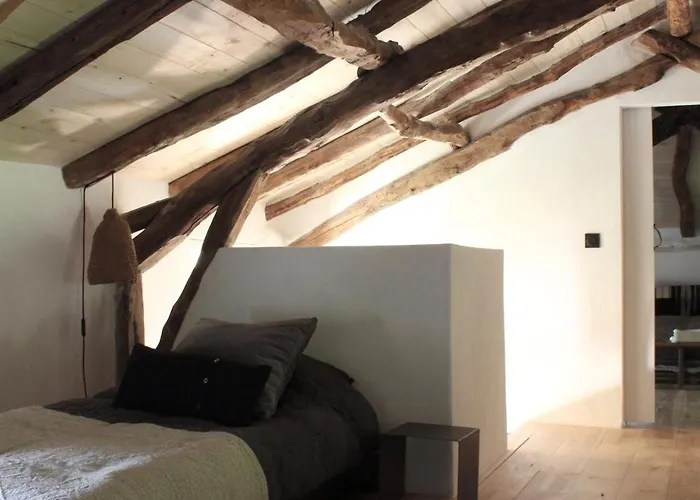 Vestiges, Ancien Corps De Ferme Renove Selon L'esprit Wabi-sabi Vakantiehuis *